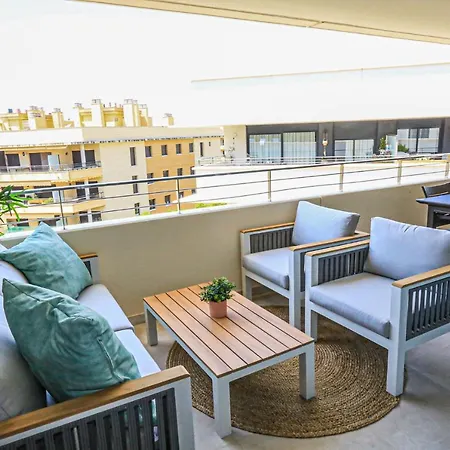Litoral Costa Dorada - Forneri Only Families Daire